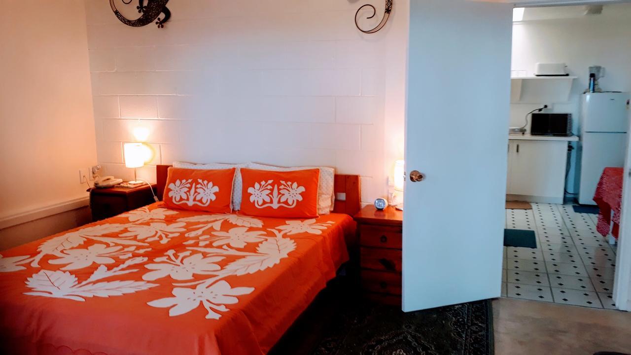 Herons Reef Holiday Apartments ราโรทองกา ภายนอก รูปภาพ